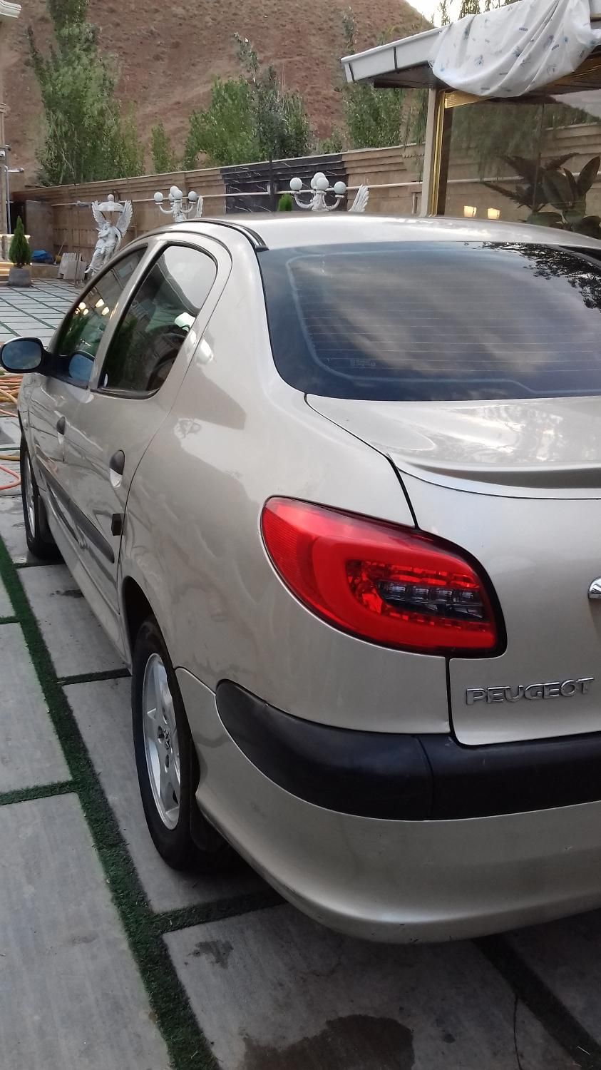 پژو ۲۰۶ صندوق دار v8 - 1389