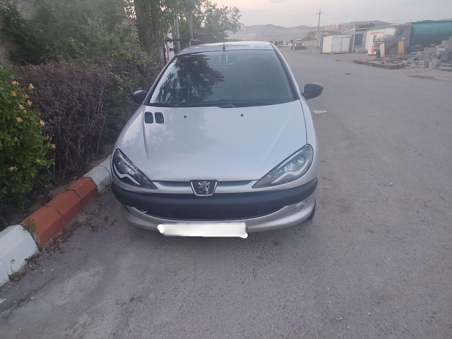 پژو ۲۰۶ صندوق دار v20 - 1388