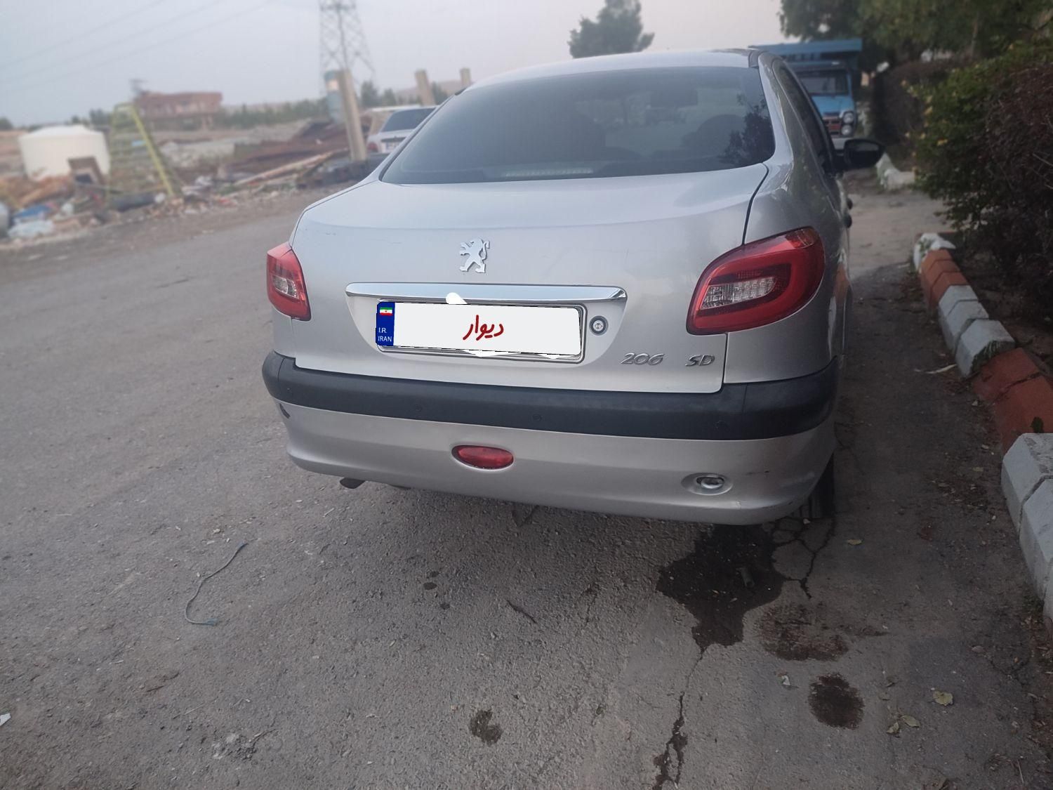 خودرو پژو، ۲۰۶ صندوق دار آگهی ann_19752352