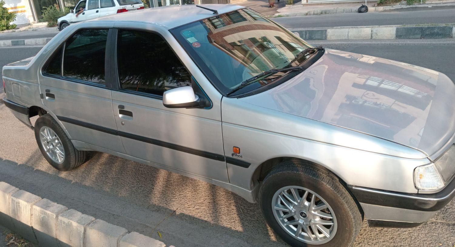 پژو 405 بنزینی GLX - TU5 - 1389