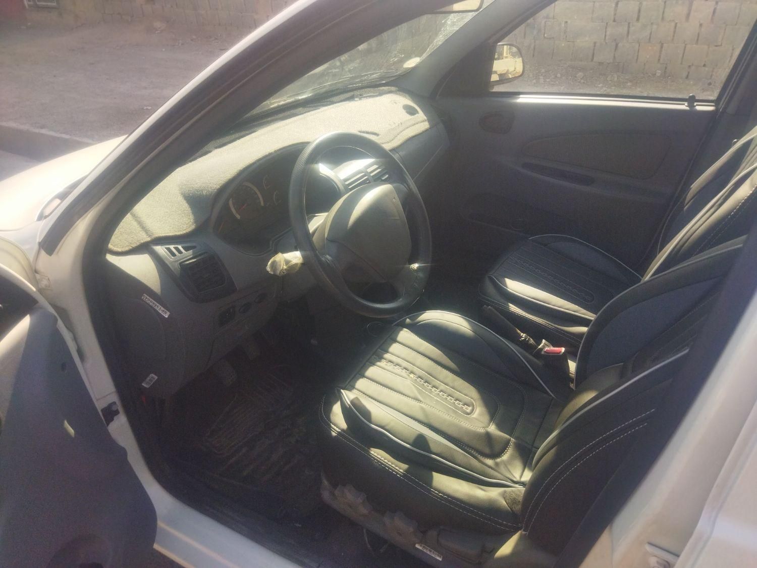 تیبا صندوق دار SX - 1400