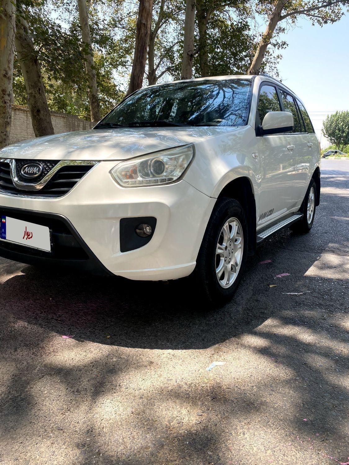 ام وی ام X33 دنده‌ای ساده - 1393