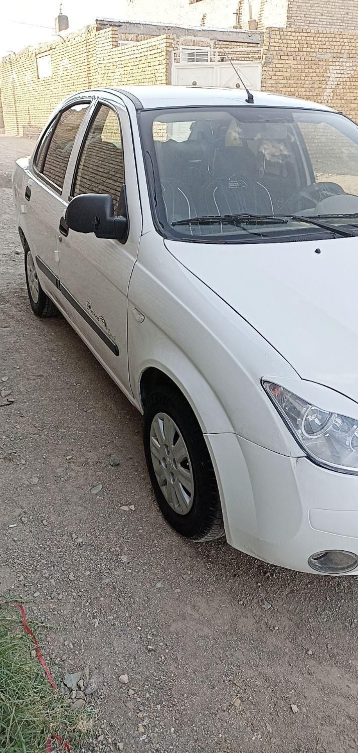 تیبا صندوق دار SX - 1393