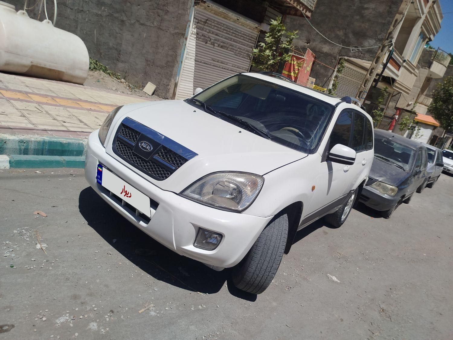 ام وی ام X33 دنده‌ای ساده - 1393