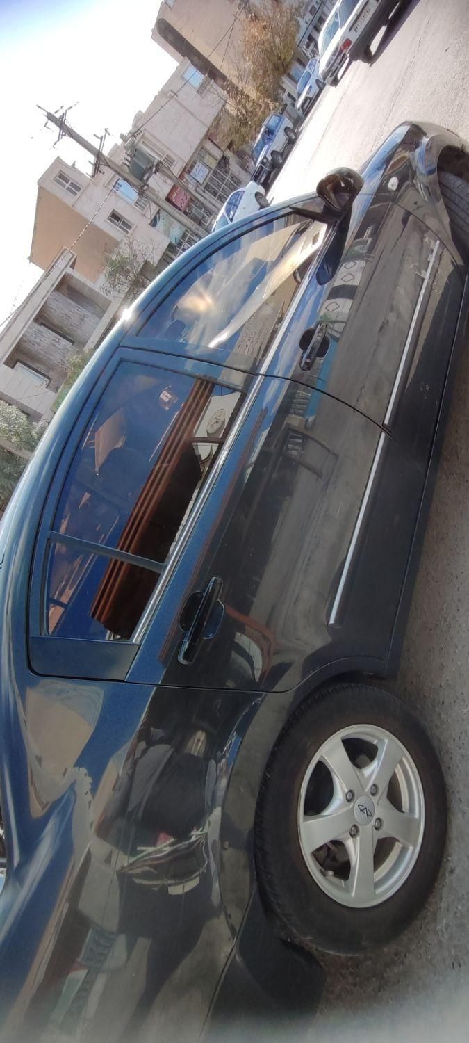 ام وی ام 530 دنده ای - 1390