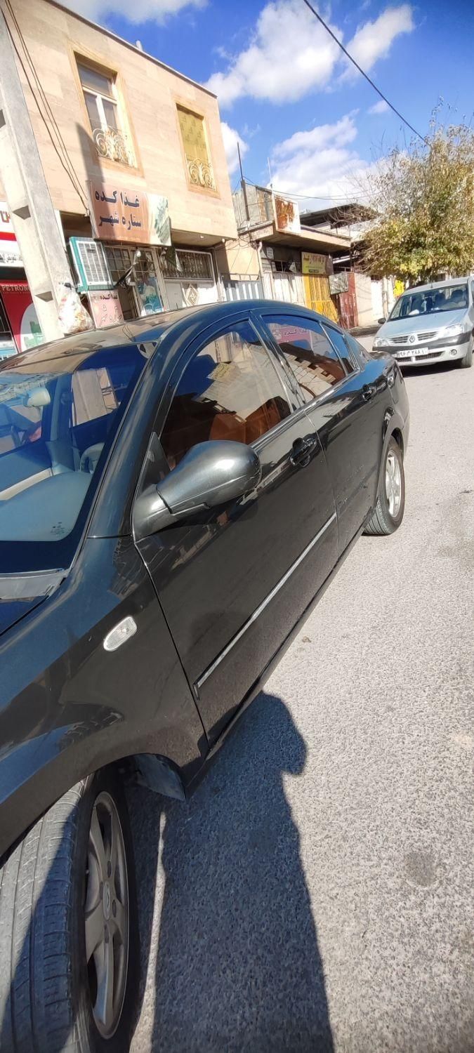 ام وی ام 530 دنده ای - 1390