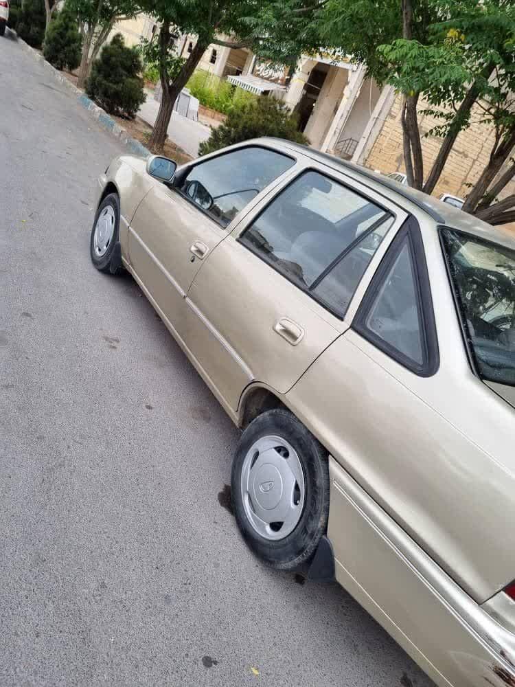 دوو سیلو سدان - 1383