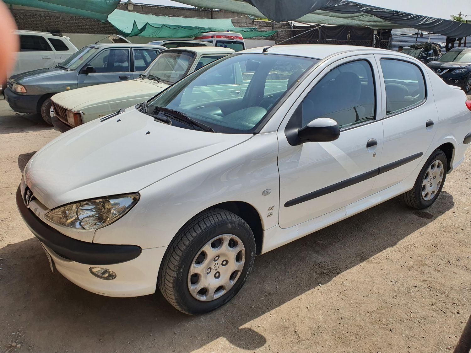 پژو ۲۰۶ صندوق دار v8 - 1399