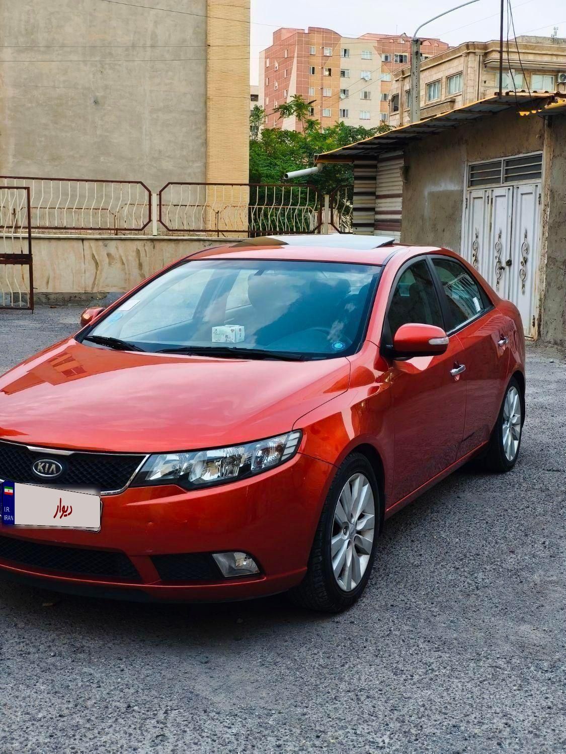 کیا سراتو 2.0 لیتر اتوماتیک GT لاین - 2010