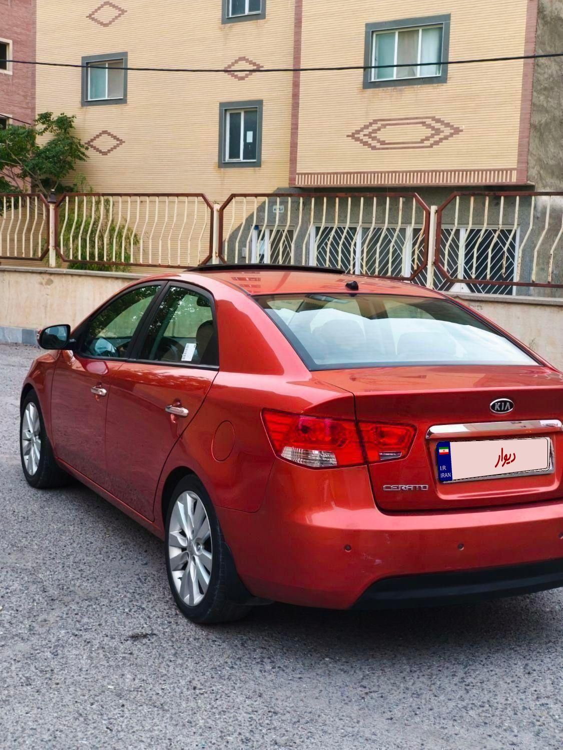 کیا سراتو 2.0 لیتر اتوماتیک GT لاین - 2010