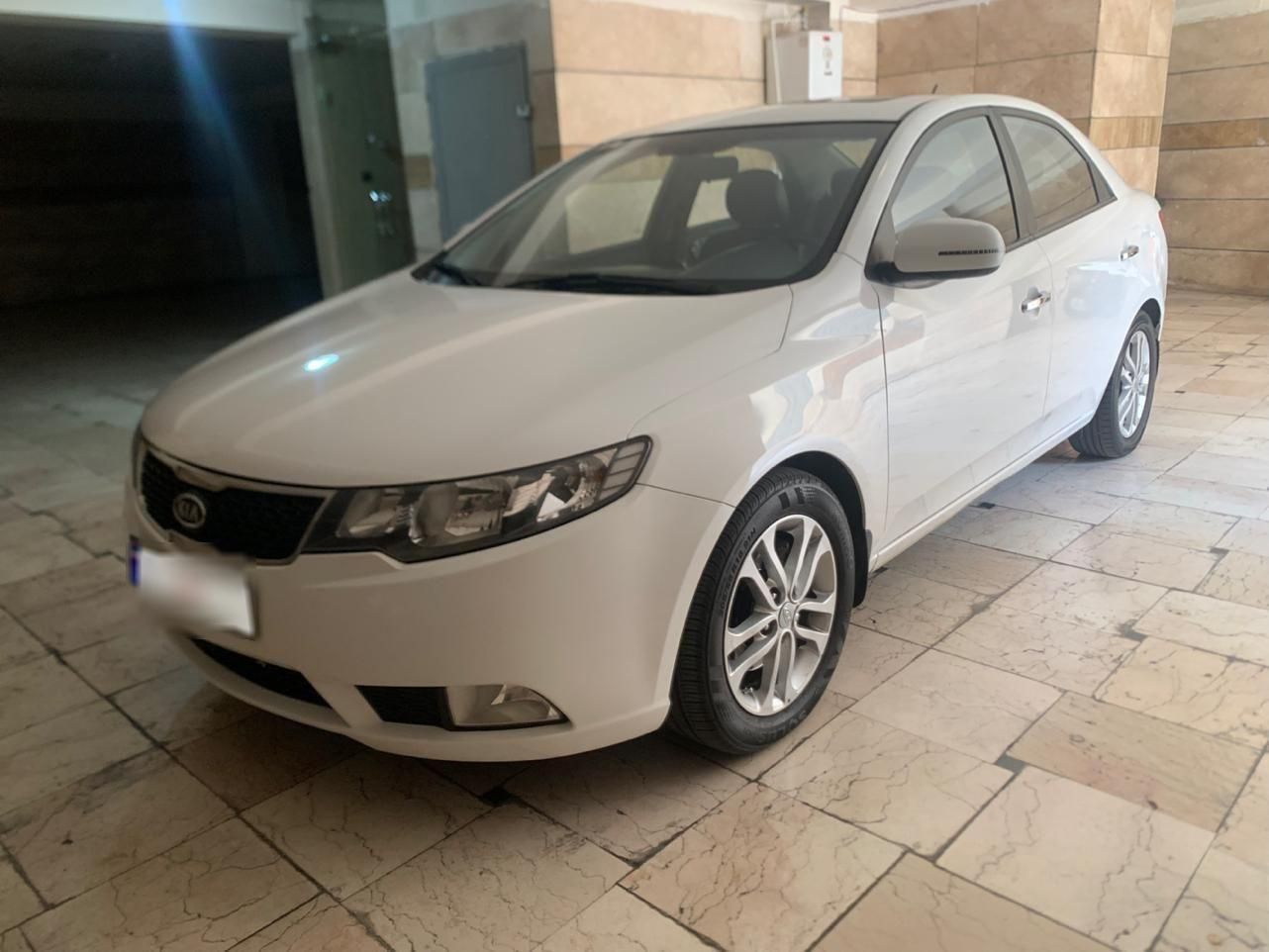 کیا سراتو 2.0 لیتر اتوماتیک GT لاین - 2017