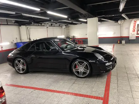 پورشه 911 کررا 4 - 2010