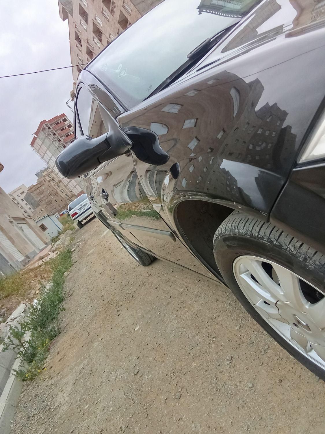 رنو مگان پارس خودرو 1600 E2 - 1389
