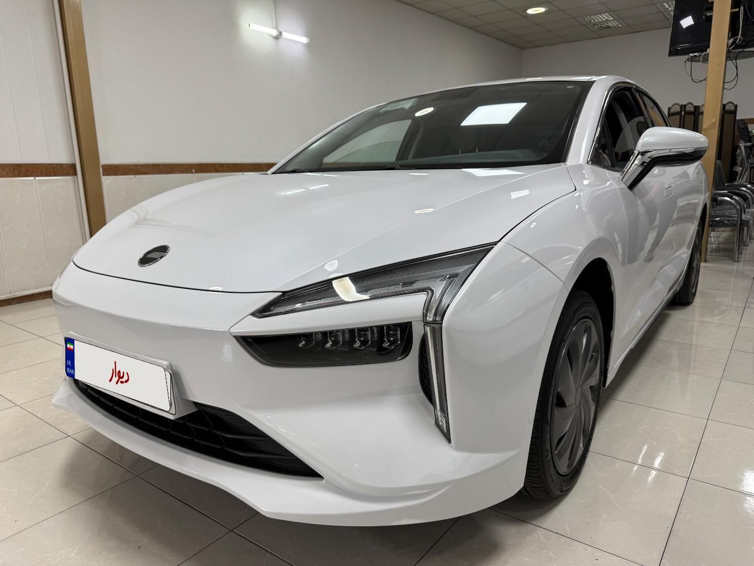 لونا GRE 110 کیلو وات - 2024