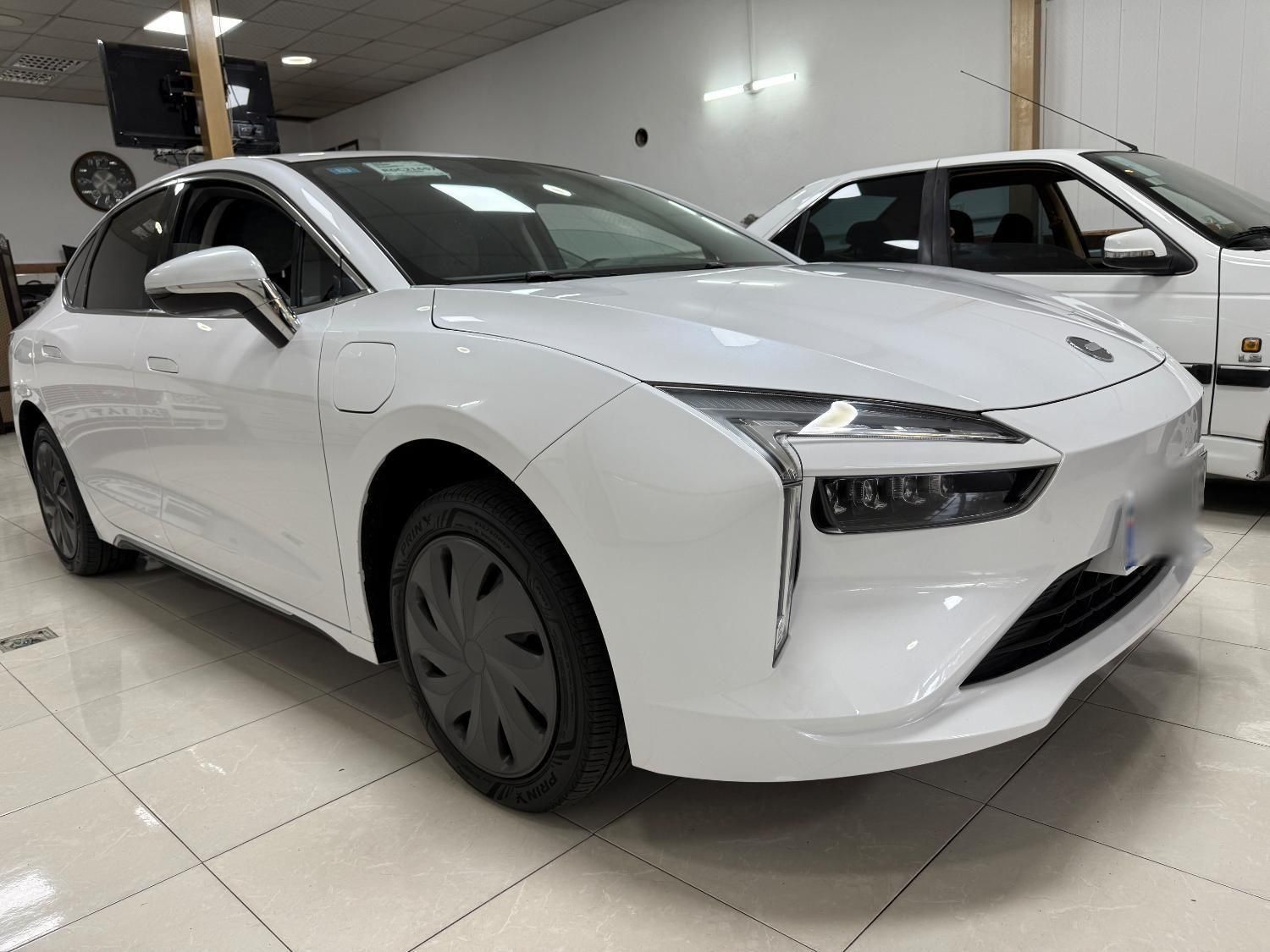 لونا GRE 110 کیلو وات - 2024