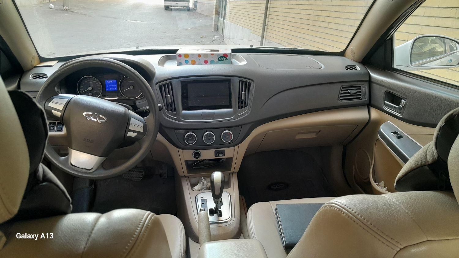 ام وی ام 550 اتوماتیک - 1395