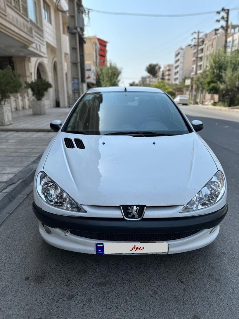 خودرو پژو، ۲۰۶ صندوق دار آگهی ann_19758810