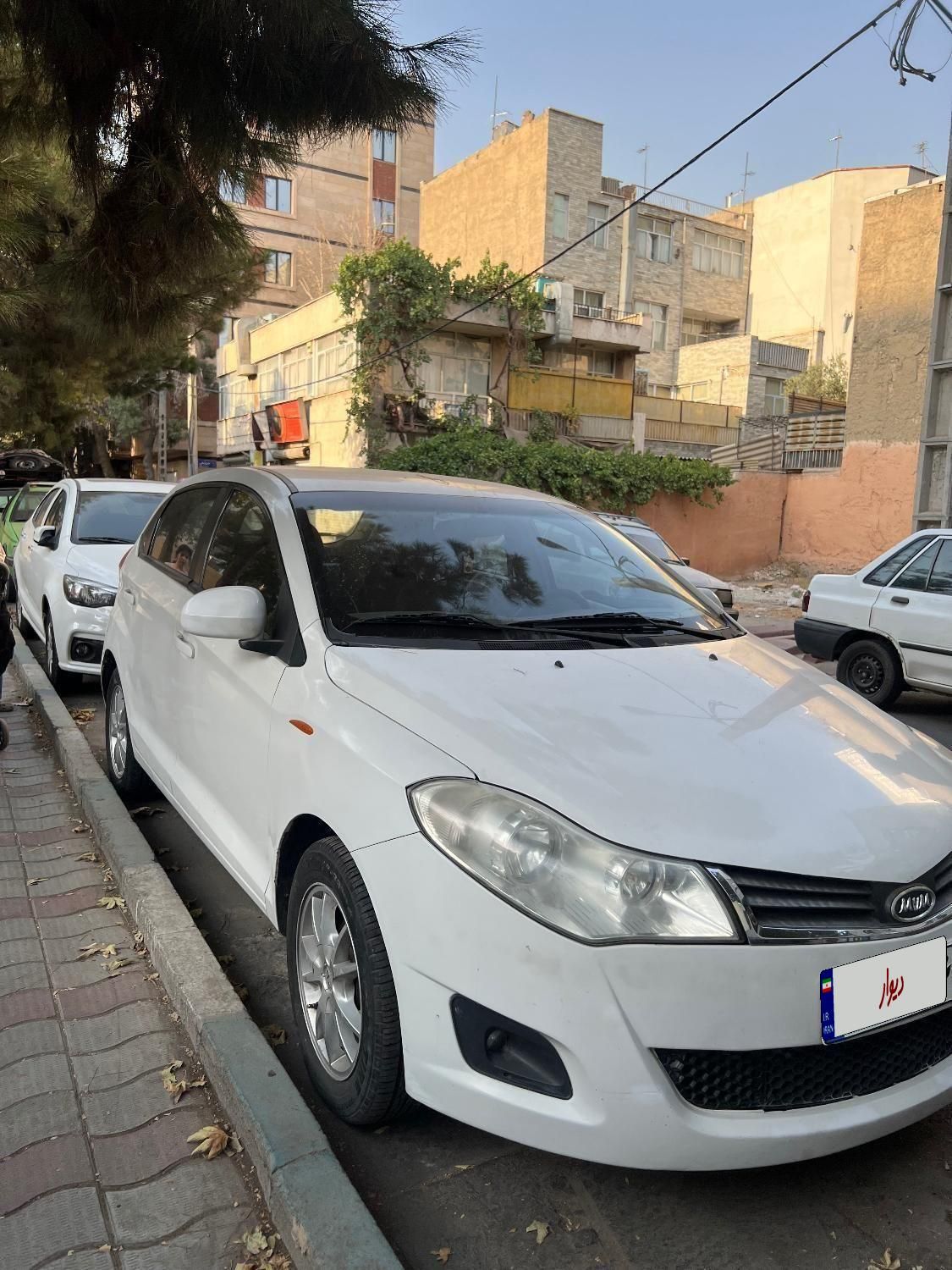 ام وی ام 315 هاچ بک ساده دنده ای - 1393