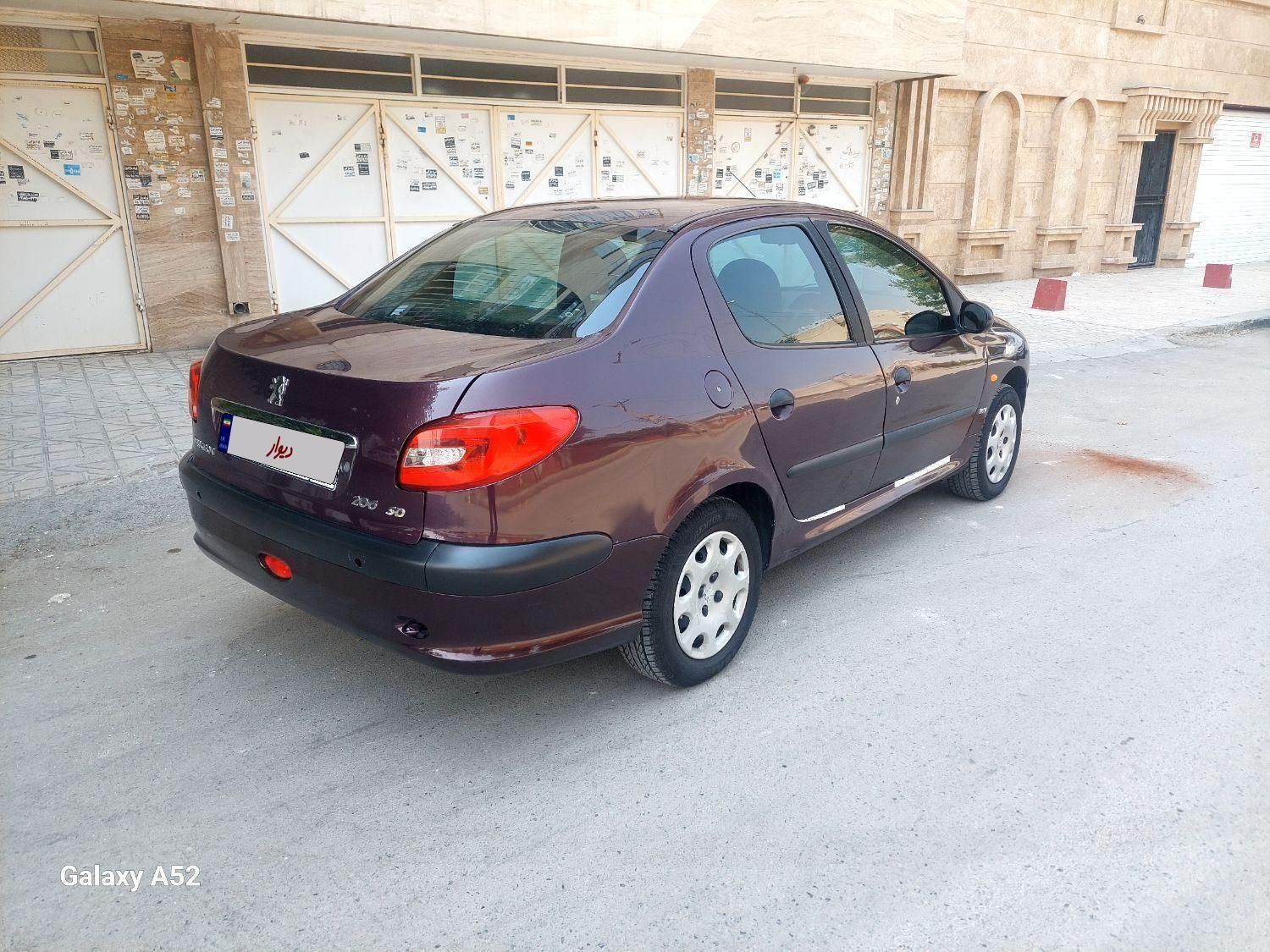 پژو ۲۰۶ صندوق دار v8 - 1390