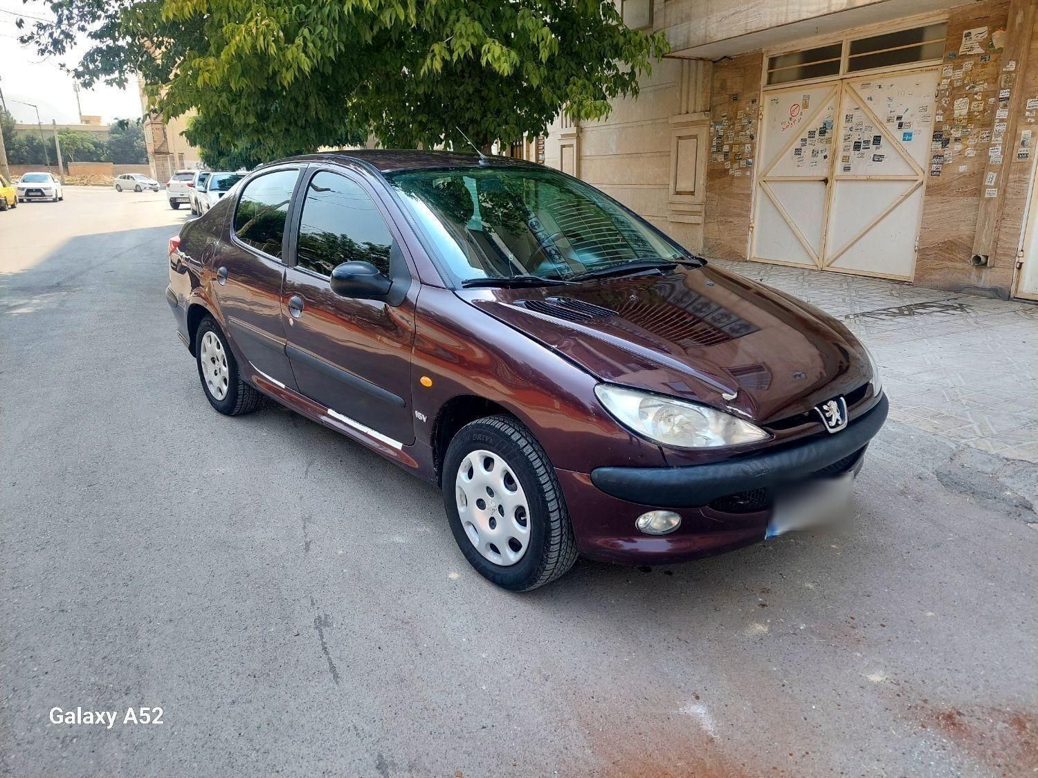 پژو ۲۰۶ صندوق دار v8 - 1390