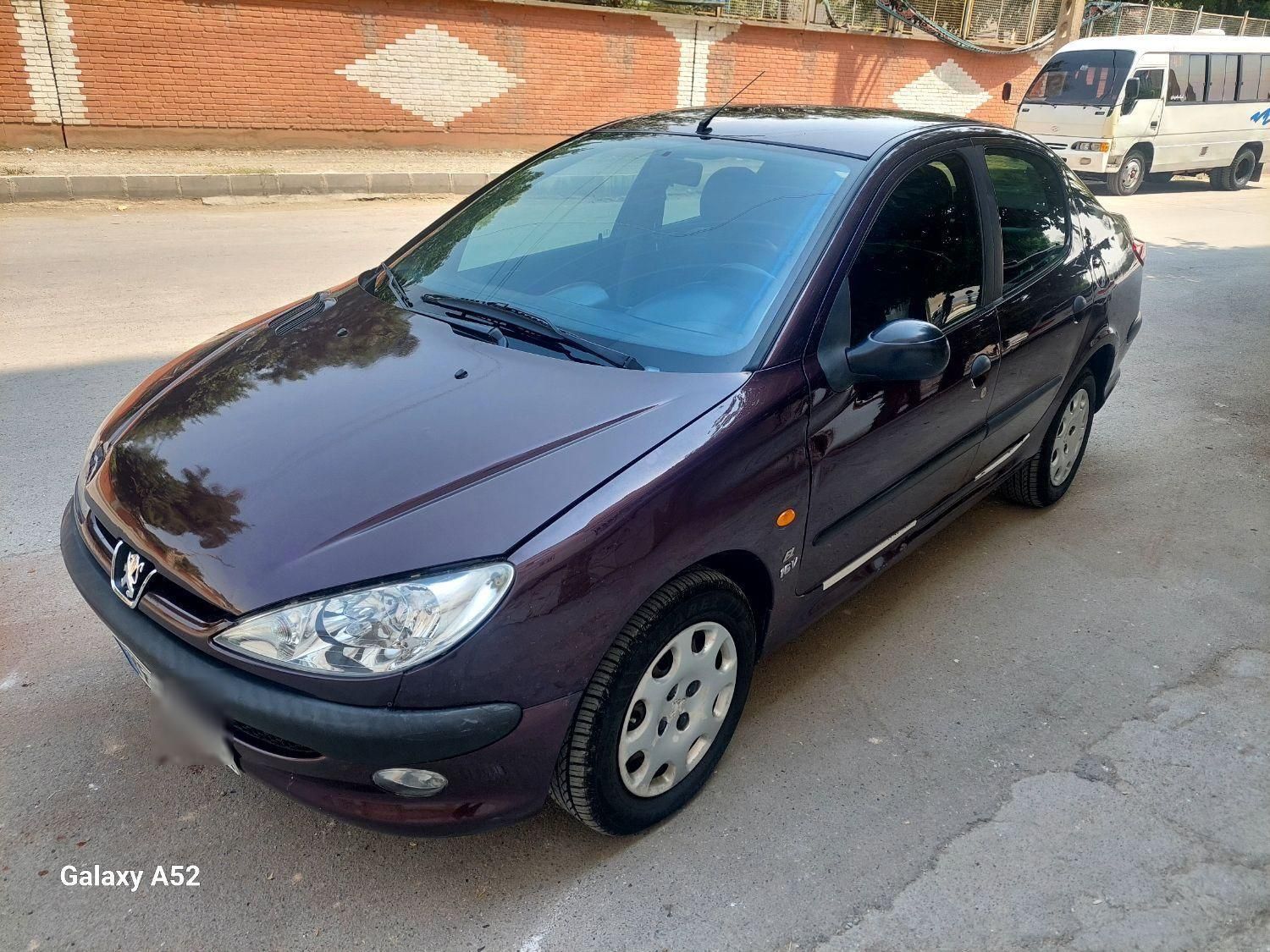 پژو ۲۰۶ صندوق دار v8 - 1390