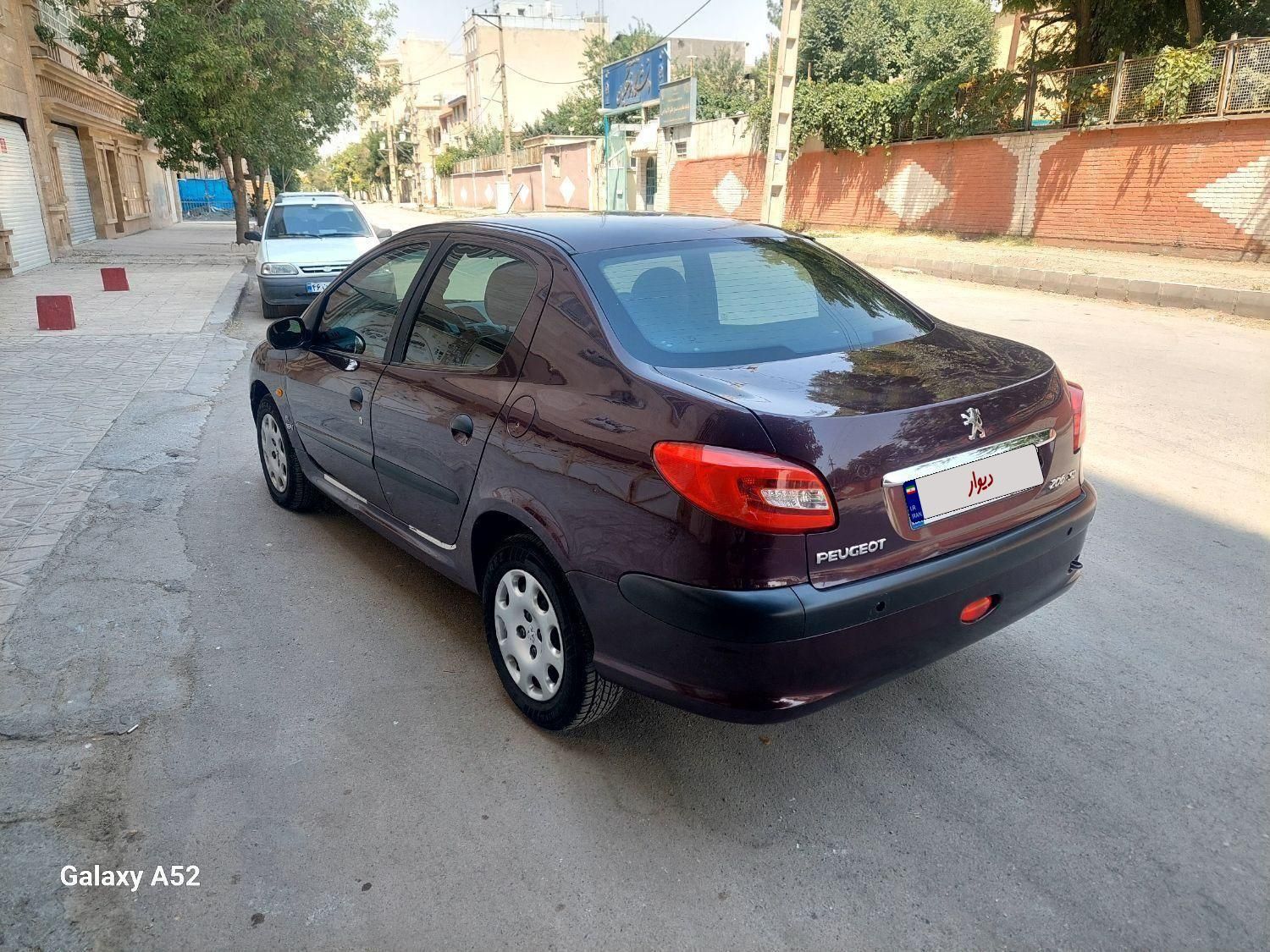 خودرو پژو، ۲۰۶ صندوق دار آگهی ann_19758914