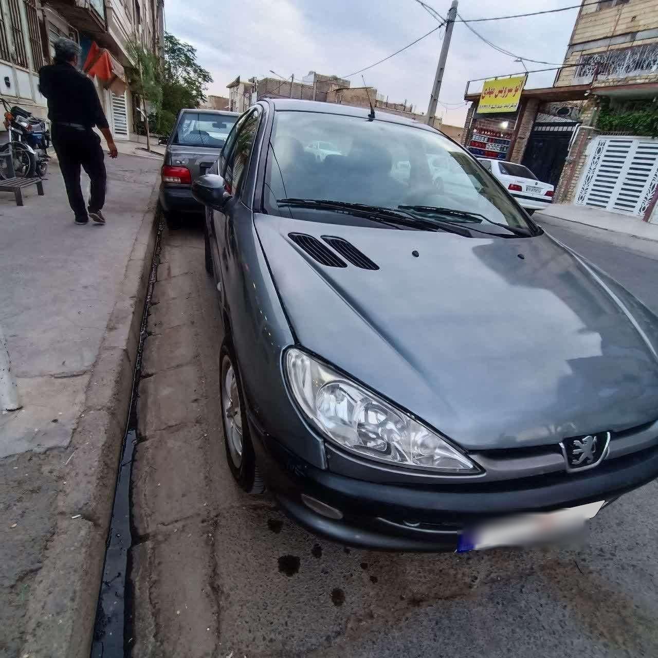 پژو 206 تیپ 3 - 1383