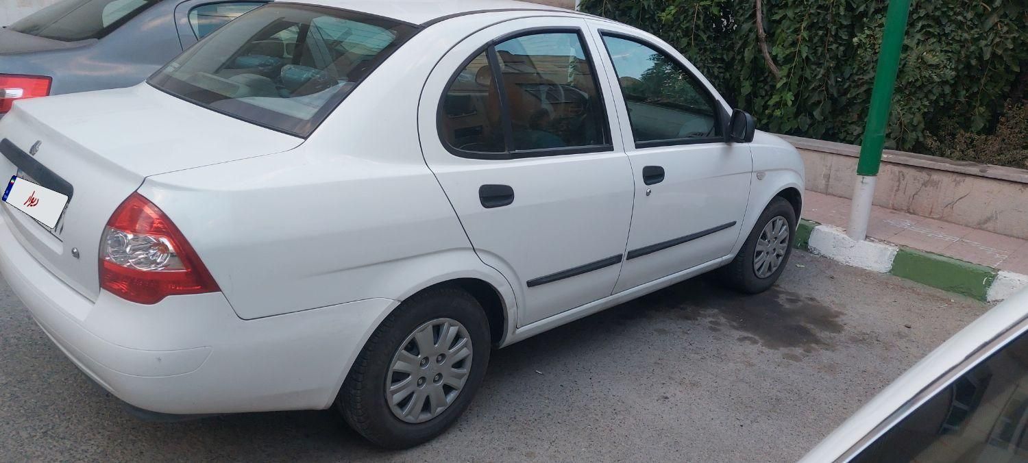 تیبا صندوق دار SX - 1399