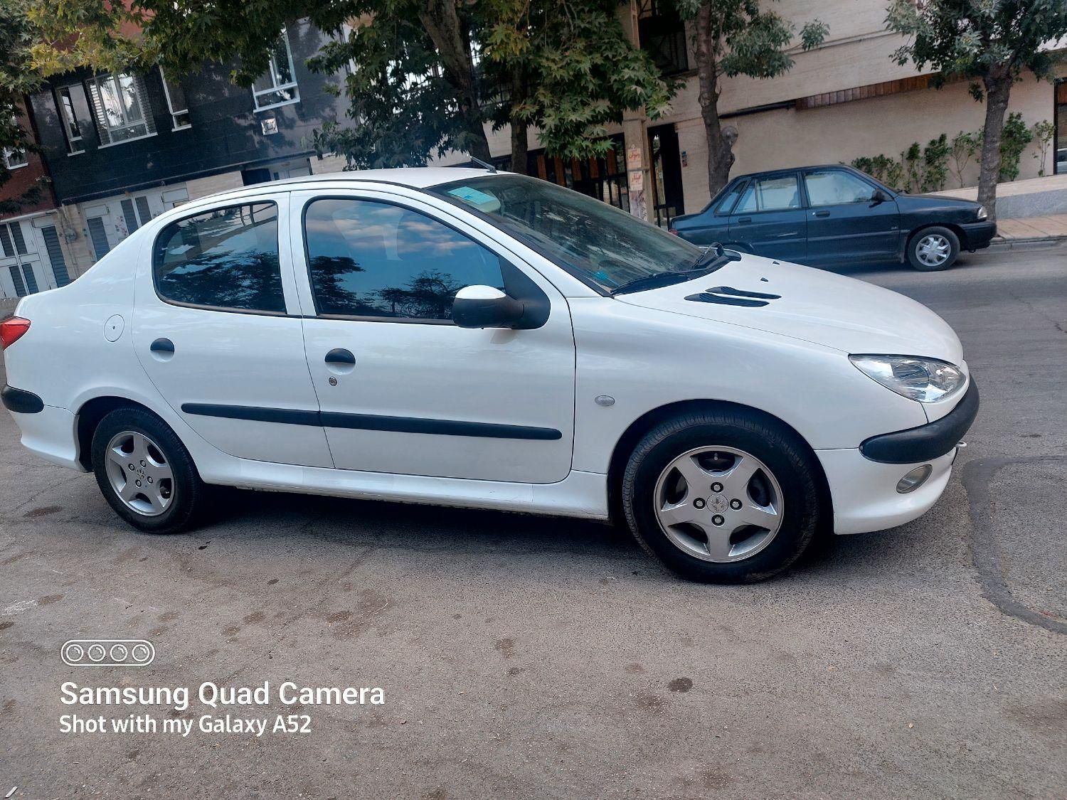 پژو ۲۰۶ صندوق دار v8 - 1397
