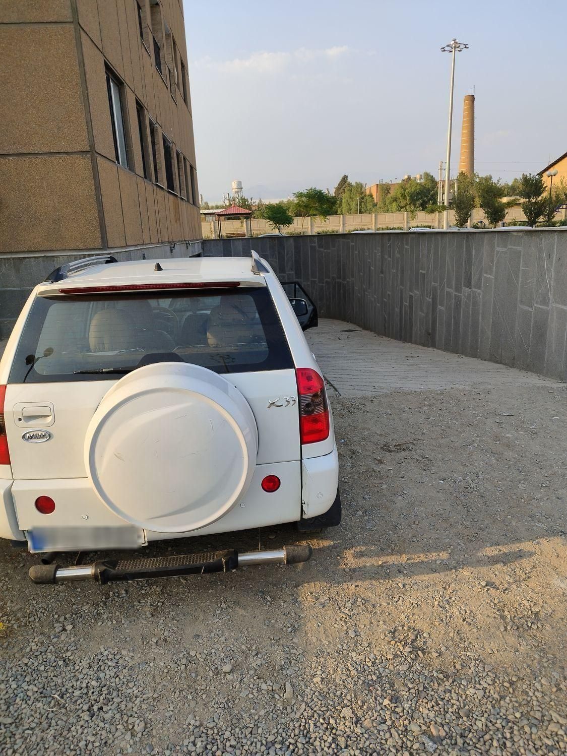 ام وی ام X33 دنده‌ای ساده - 1393