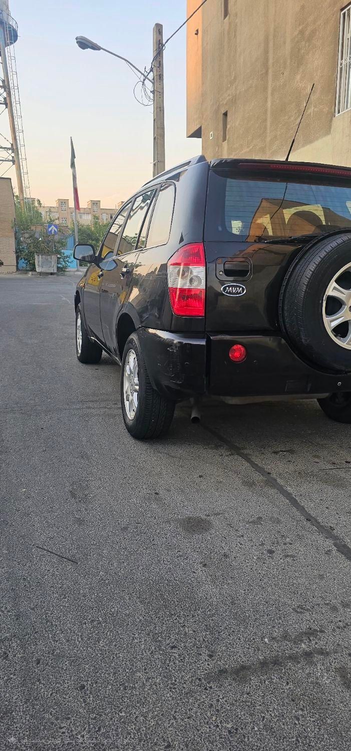 ام وی ام X33 دنده‌ای ساده - 1391