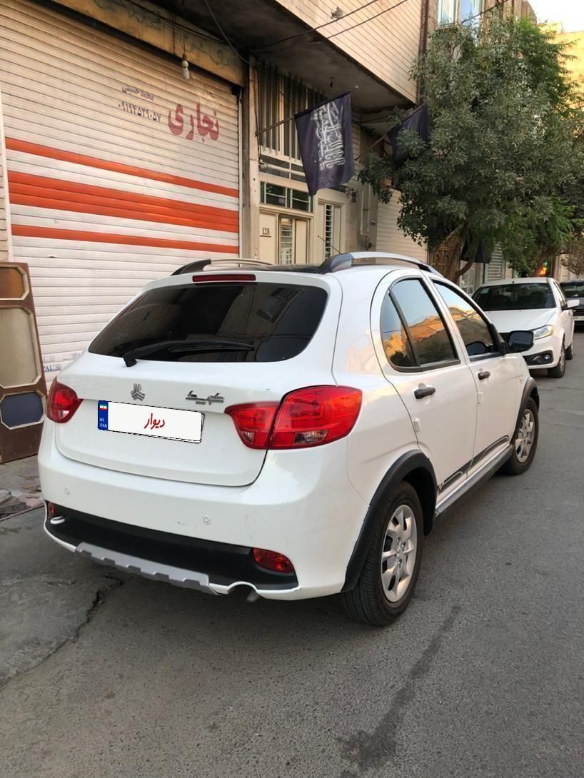 کوییک R دنده‌ای - 1402