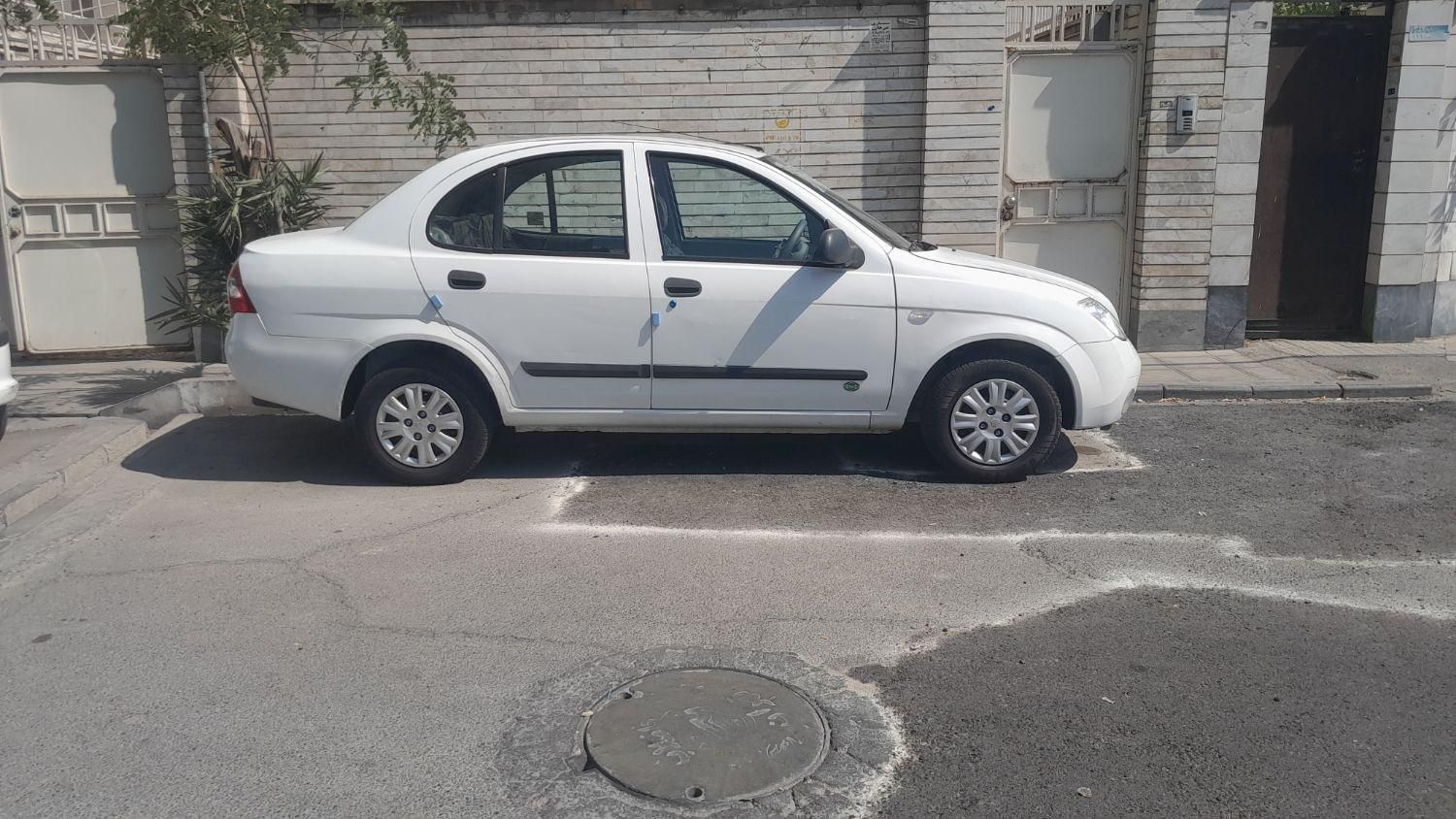 تیبا صندوق دار EX - 1394