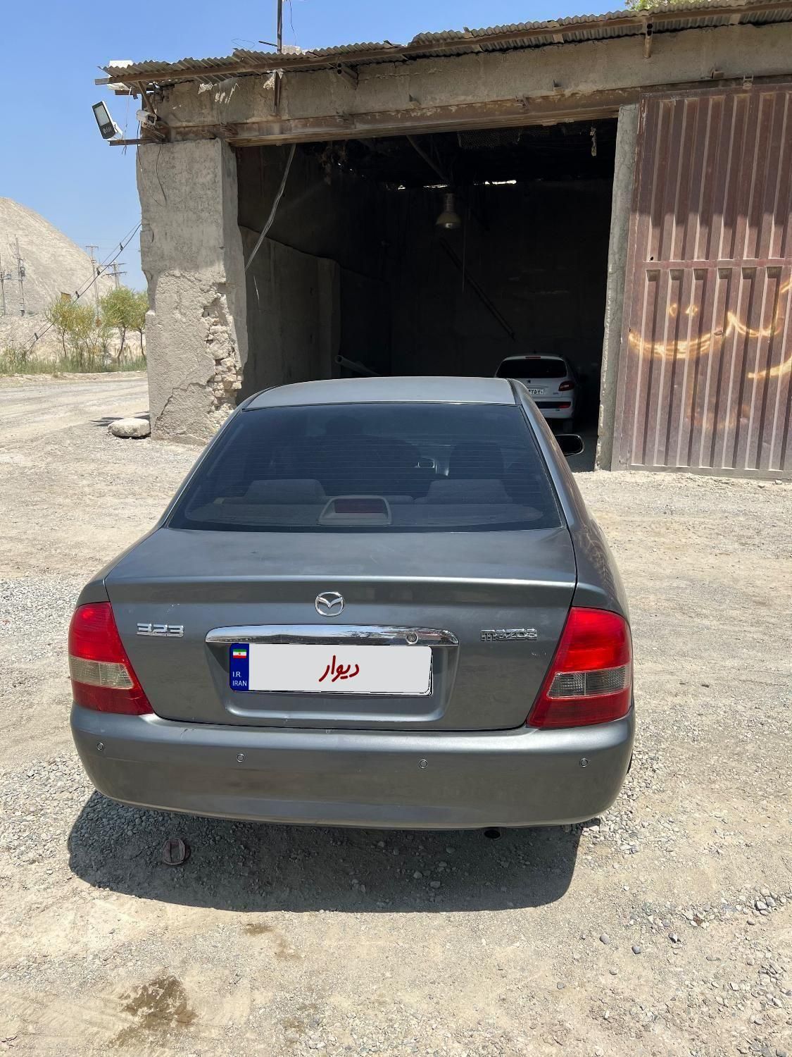 مزدا 323 اتوماتیک - 1385