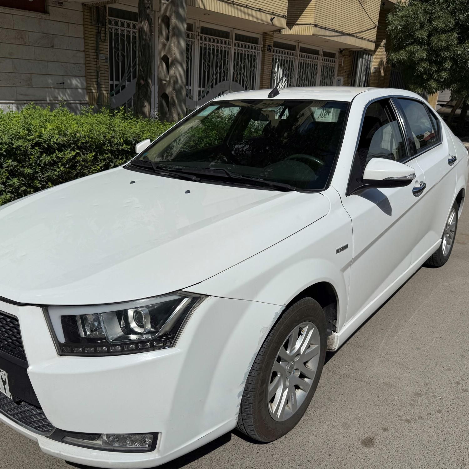 دنا پلاس تیپ ۲ سانروف ۴ ایربگ - 1398
