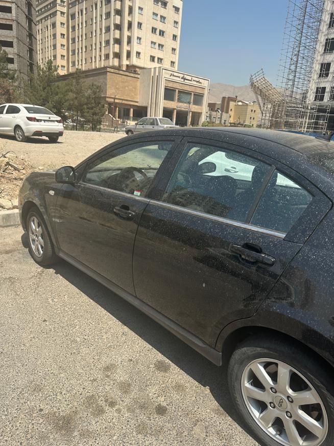 ام وی ام 550 اتوماتیک - 1395