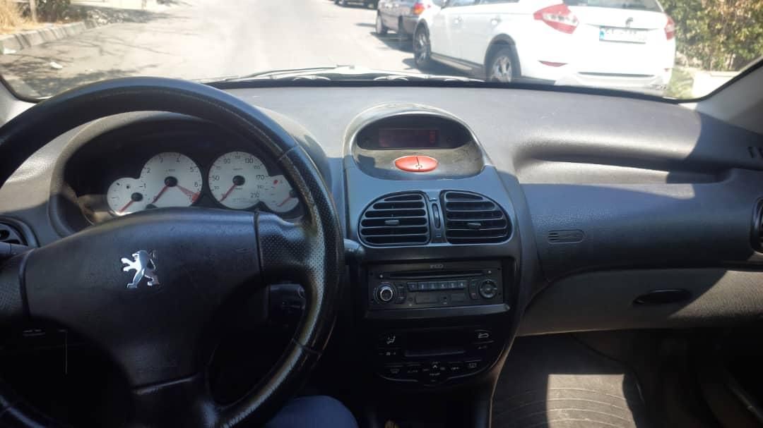 پژو ۲۰۶ صندوق دار v8 - 1395