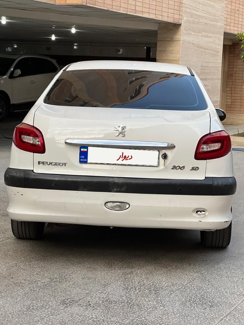 پژو ۲۰۶ صندوق دار v8 - 1397