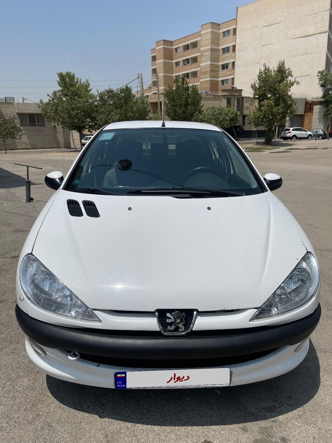 پژو ۲۰۶ صندوق دار v8 - 1397