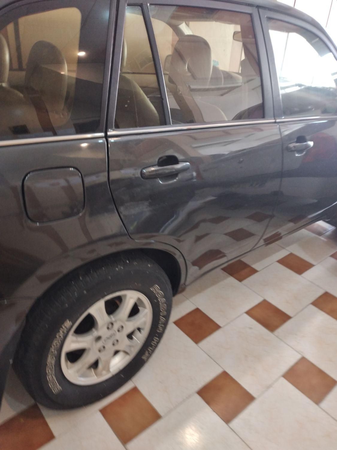 خودرو ام وی ام، X33 آگهی ann_19760285