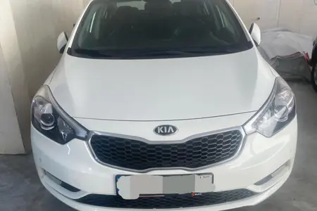 کیا سراتو 2.0 لیتر دنده ای - 2015