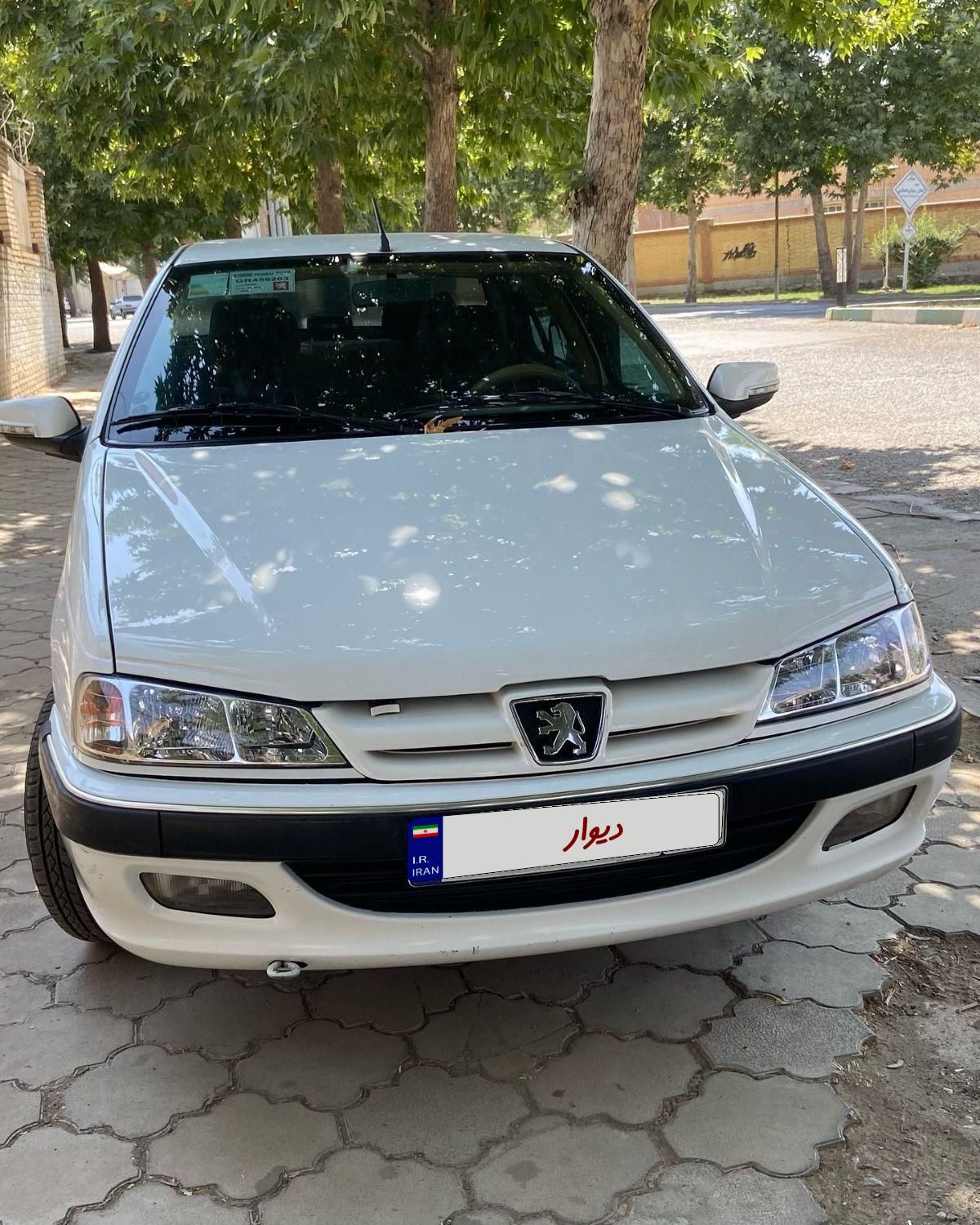پژو 405 بنزینی GLX - TU5 - 1390
