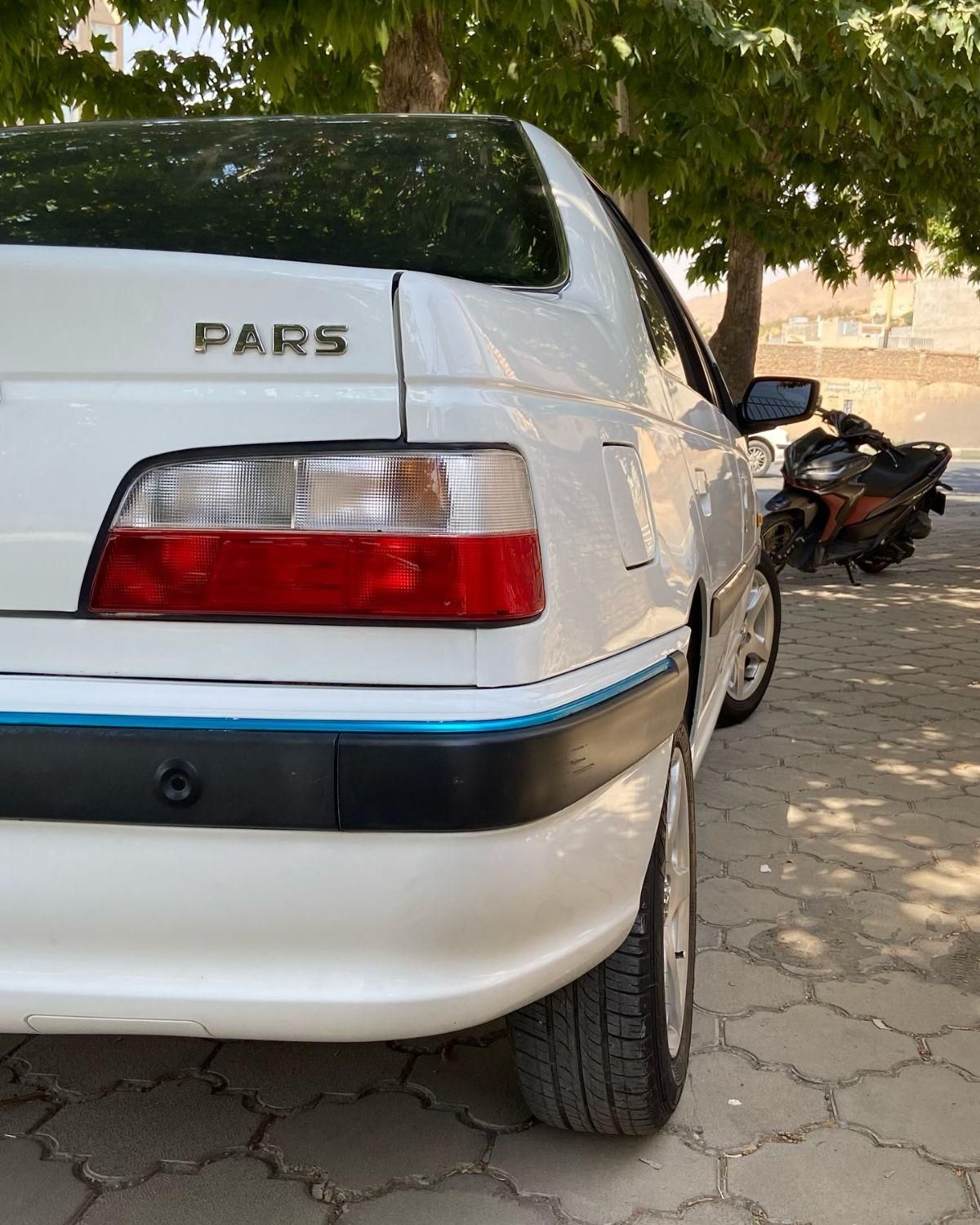 پژو 405 بنزینی GLX - TU5 - 1390