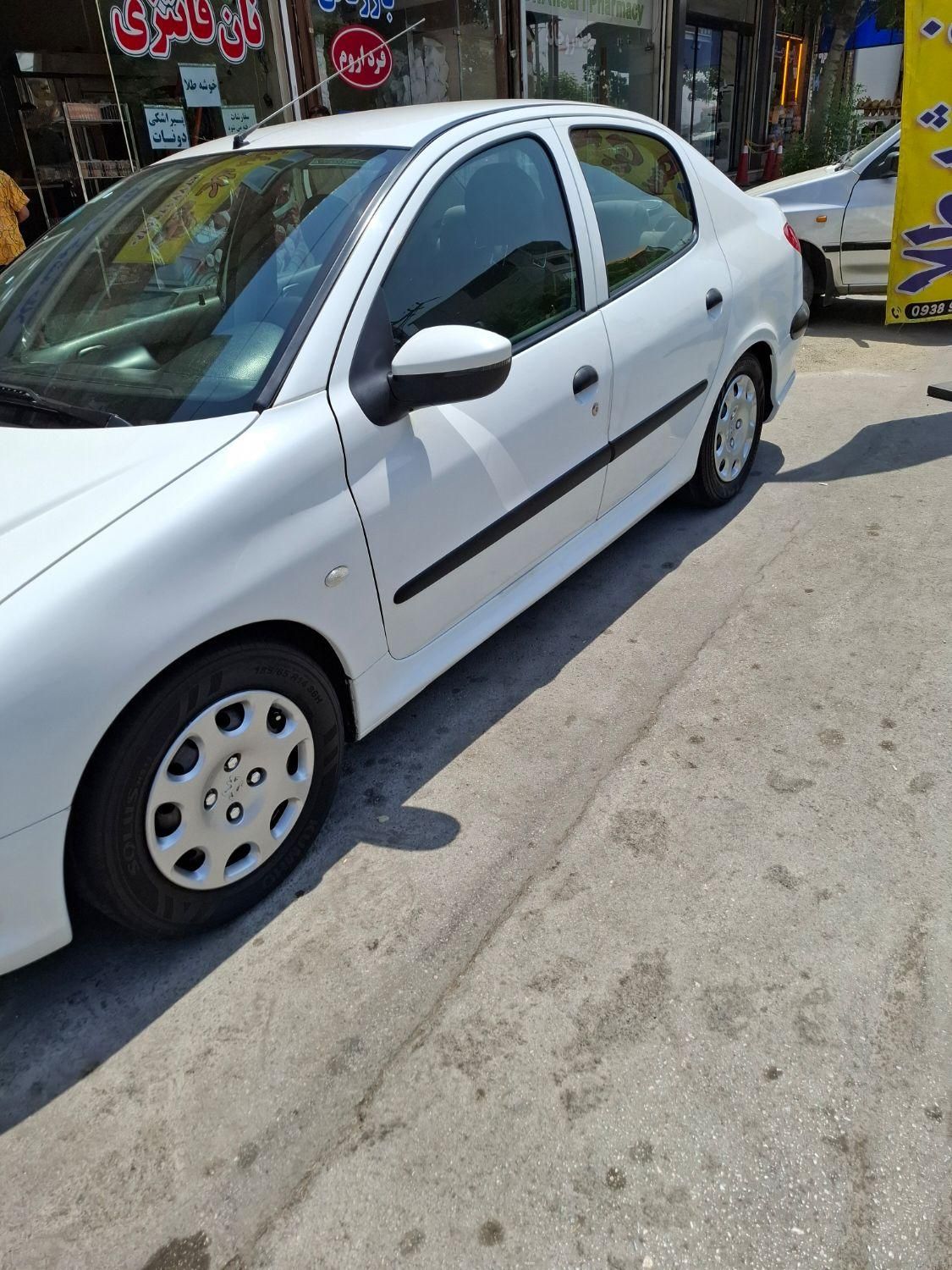 پژو ۲۰۶ صندوق دار v8 - 1390