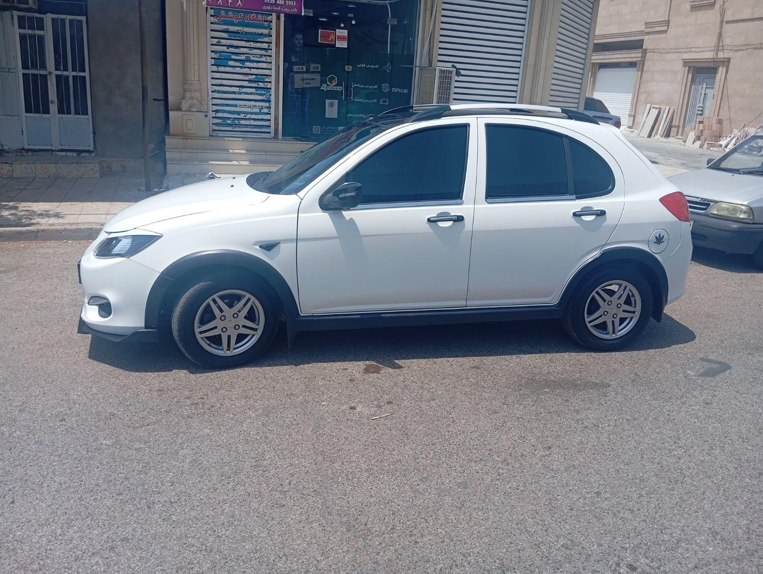 خودرو کوییک، R آگهی ann_19762689