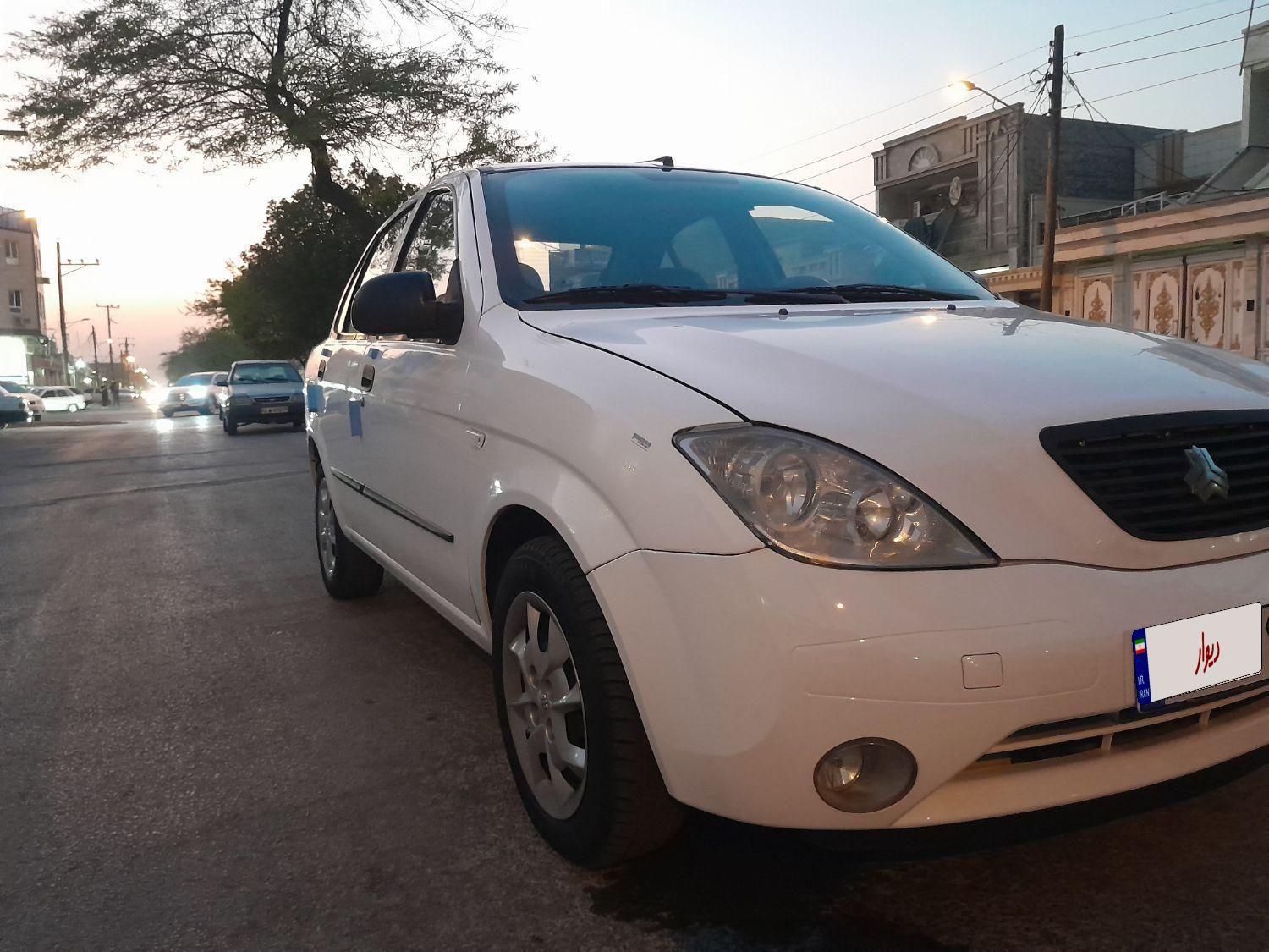 تیبا صندوق دار SX - 1396