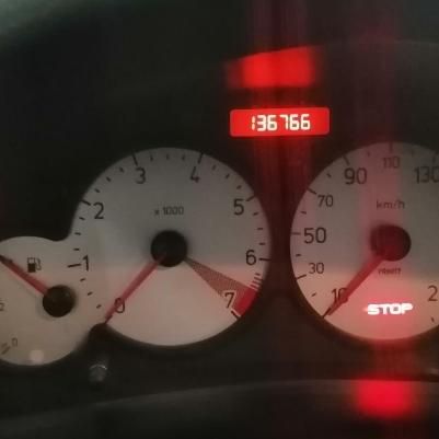 پژو ۲۰۶ صندوق دار v8 - 1393