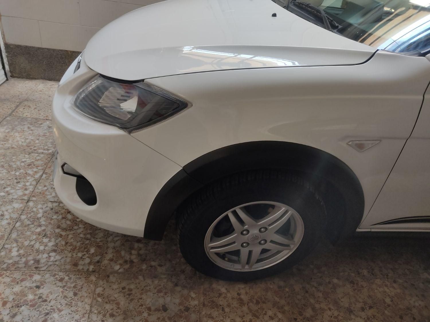 خودرو کوییک، R آگهی ann_19762990