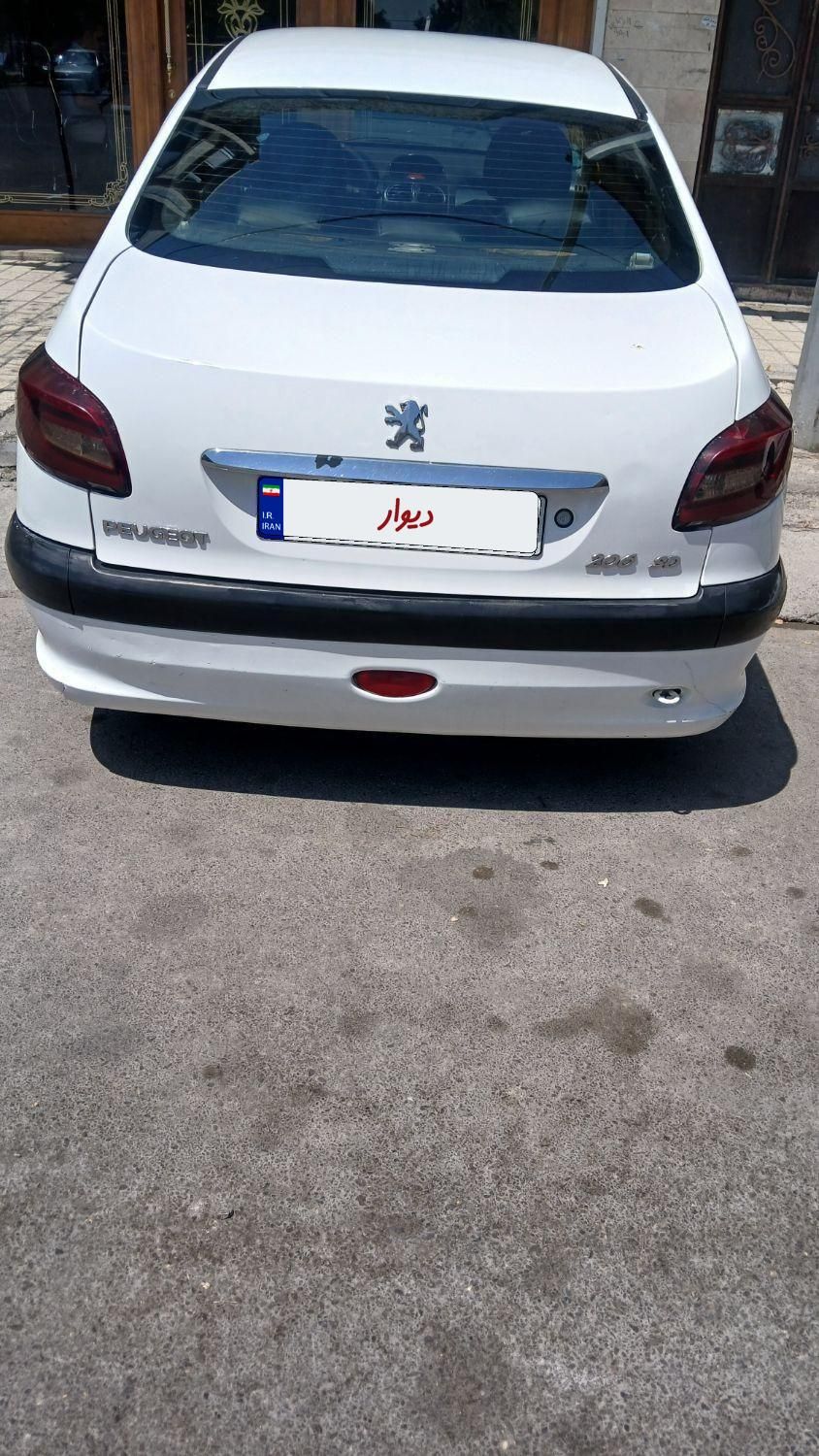 پژو ۲۰۶ صندوق دار v8 - 1390