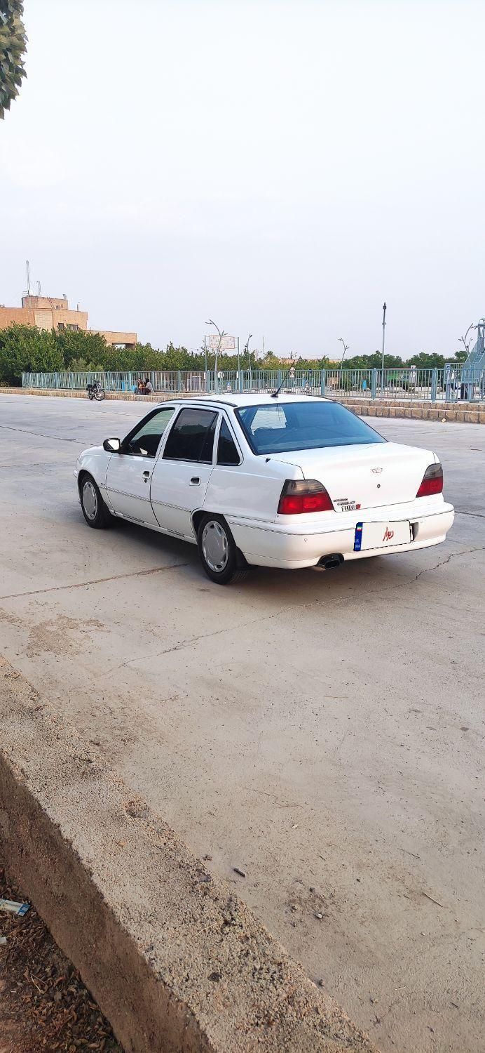 دوو سیلو سدان - 1381